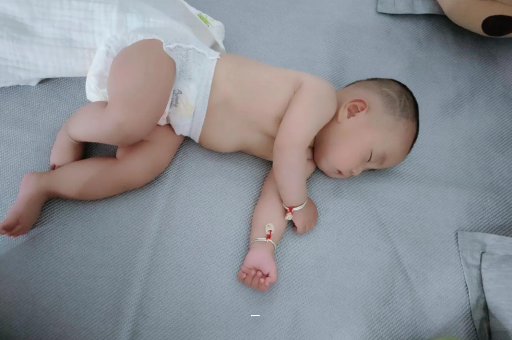 慈溪哭泣宝宝魔法眼泪